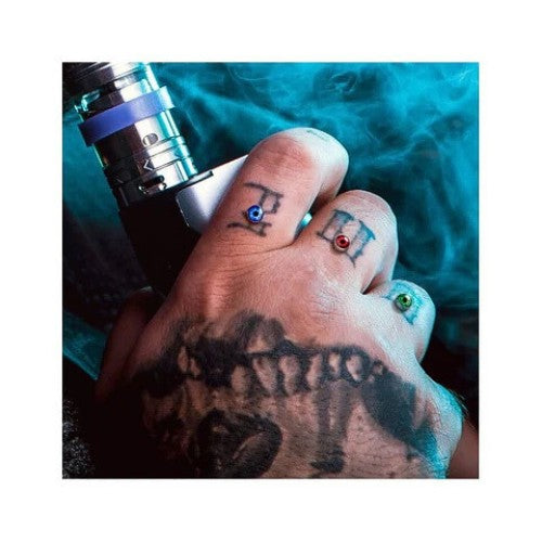 microdermal-dedos